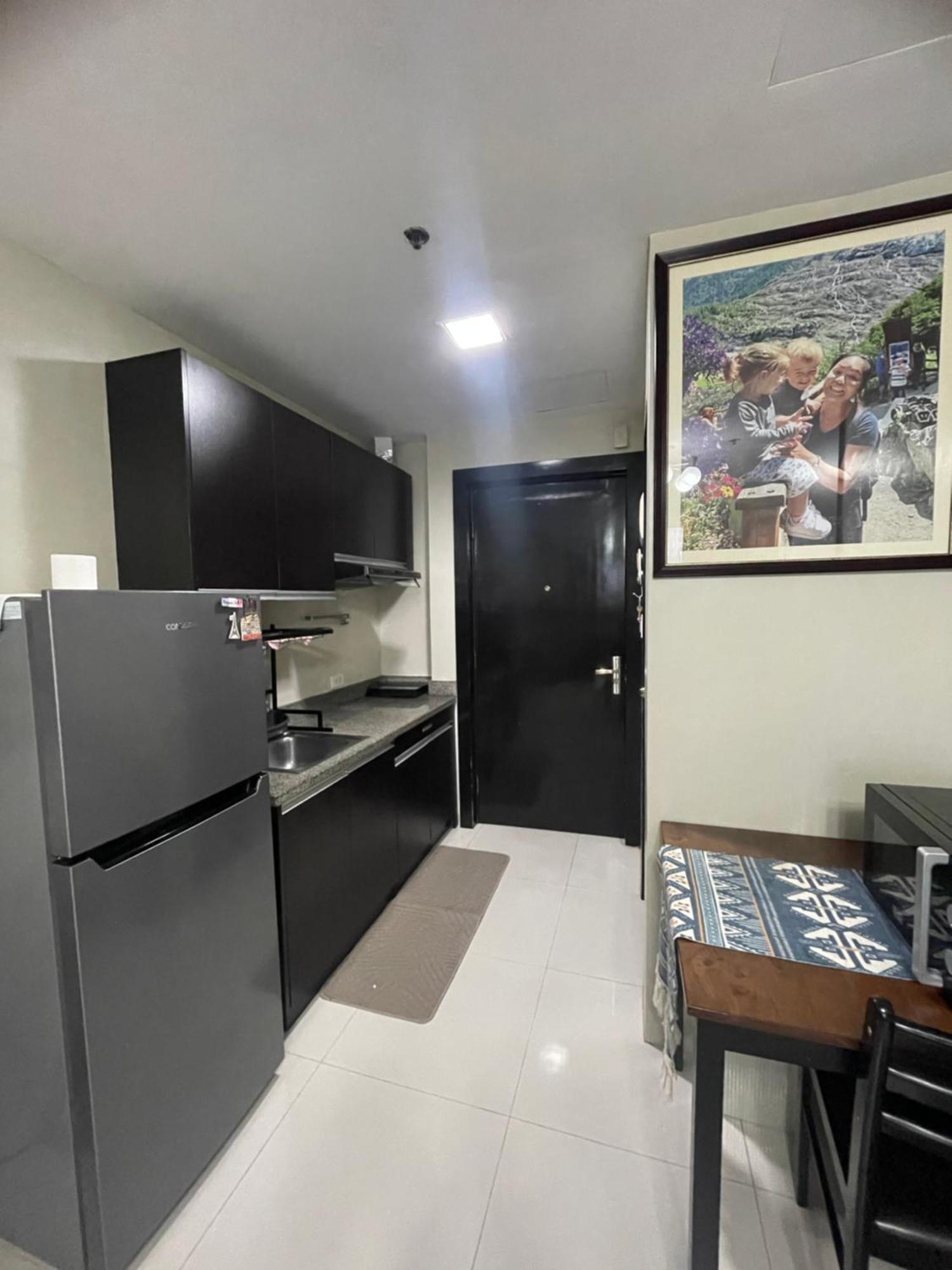 Bamboo Bay Community Condominium Мандауэ Экстерьер фото